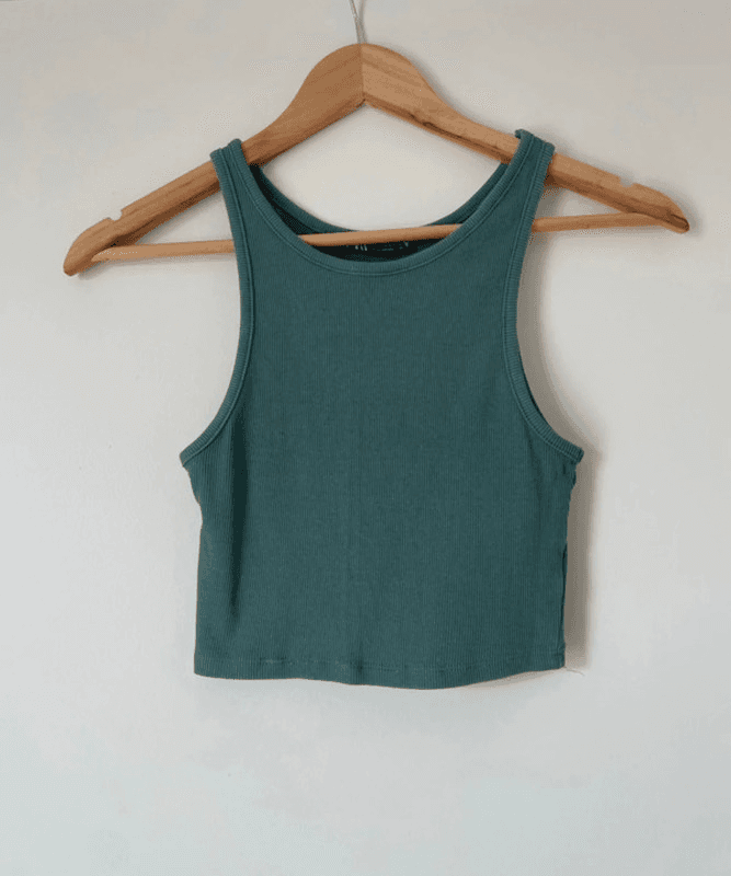 Crop top verde de Zara