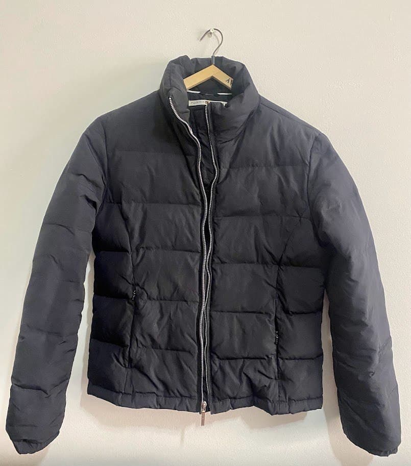 Campera Tommy Hilfiger de media estación, negra, talle M