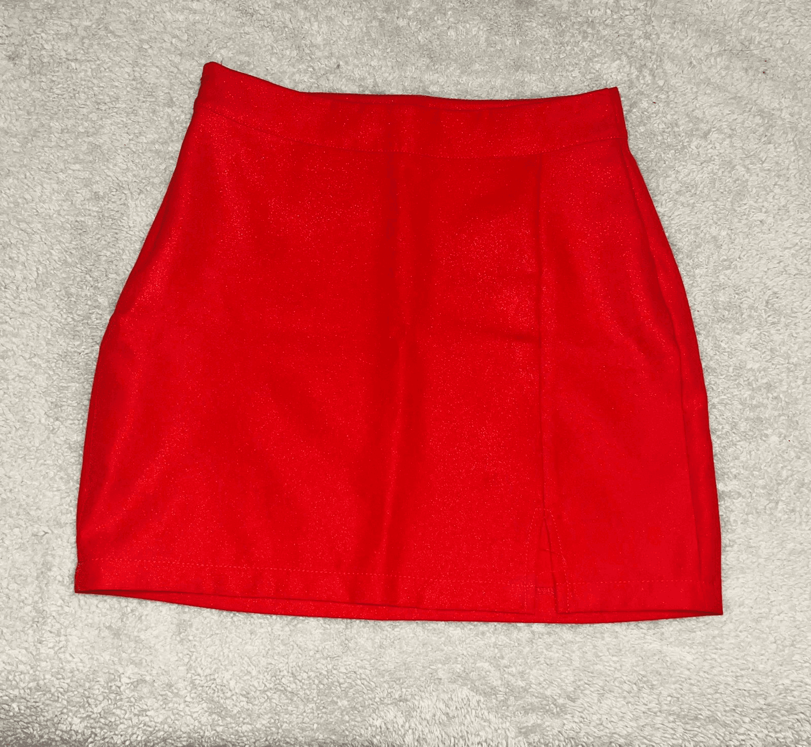 Pollera Cuesta Blanca, rojo con brillos
