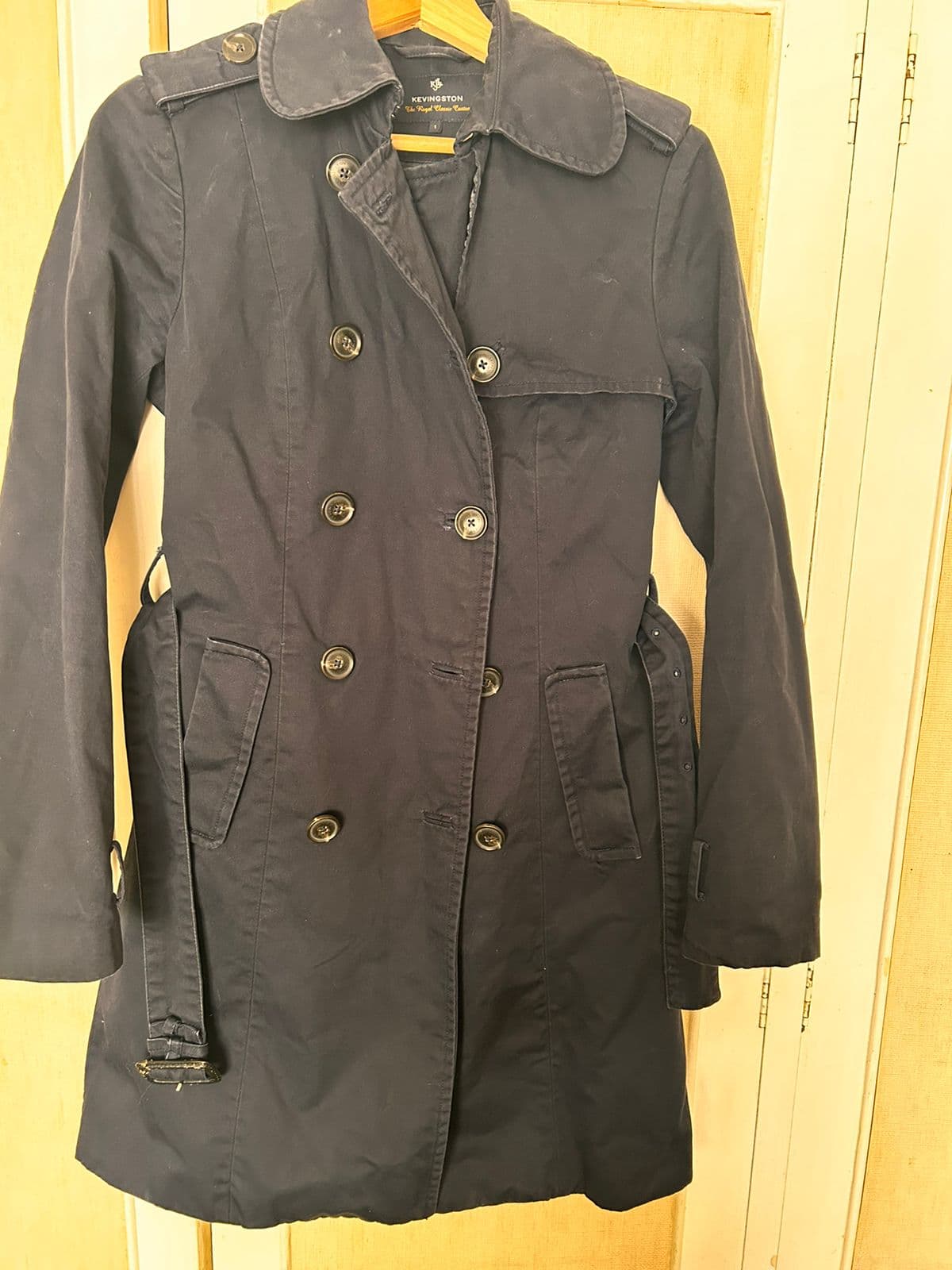 Trench azul marino Kevingston