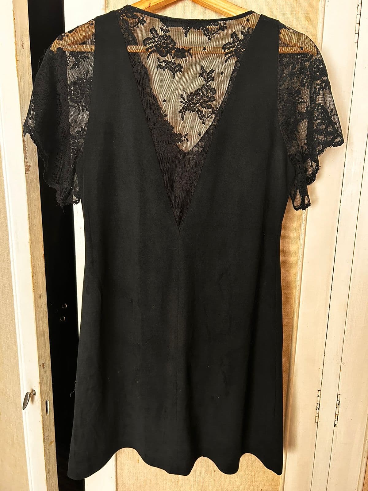 Vestido de tela símil gamuza Zara