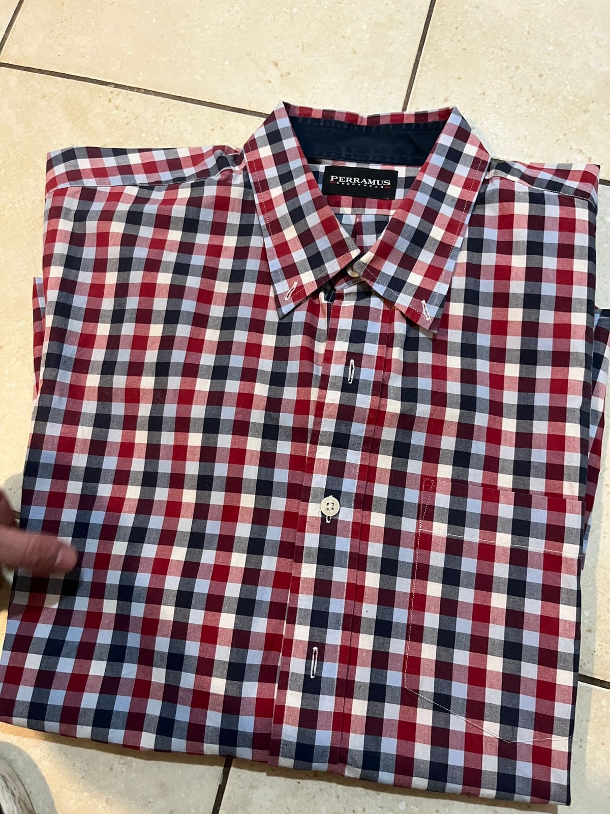 Camisa hombre, impecable estado y calidad.