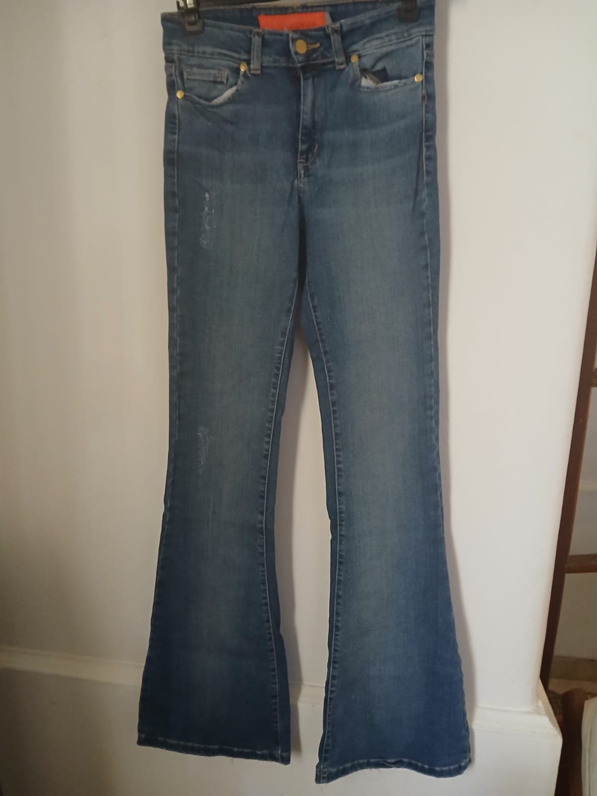 Jean Vitamina Oxford impecable, tiro alto, excelente calce